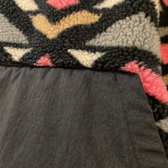 Levi’s Sherpa pullover - Picture 4 of 5